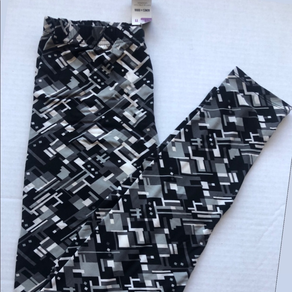 Agnes & Dora Leggings NWT